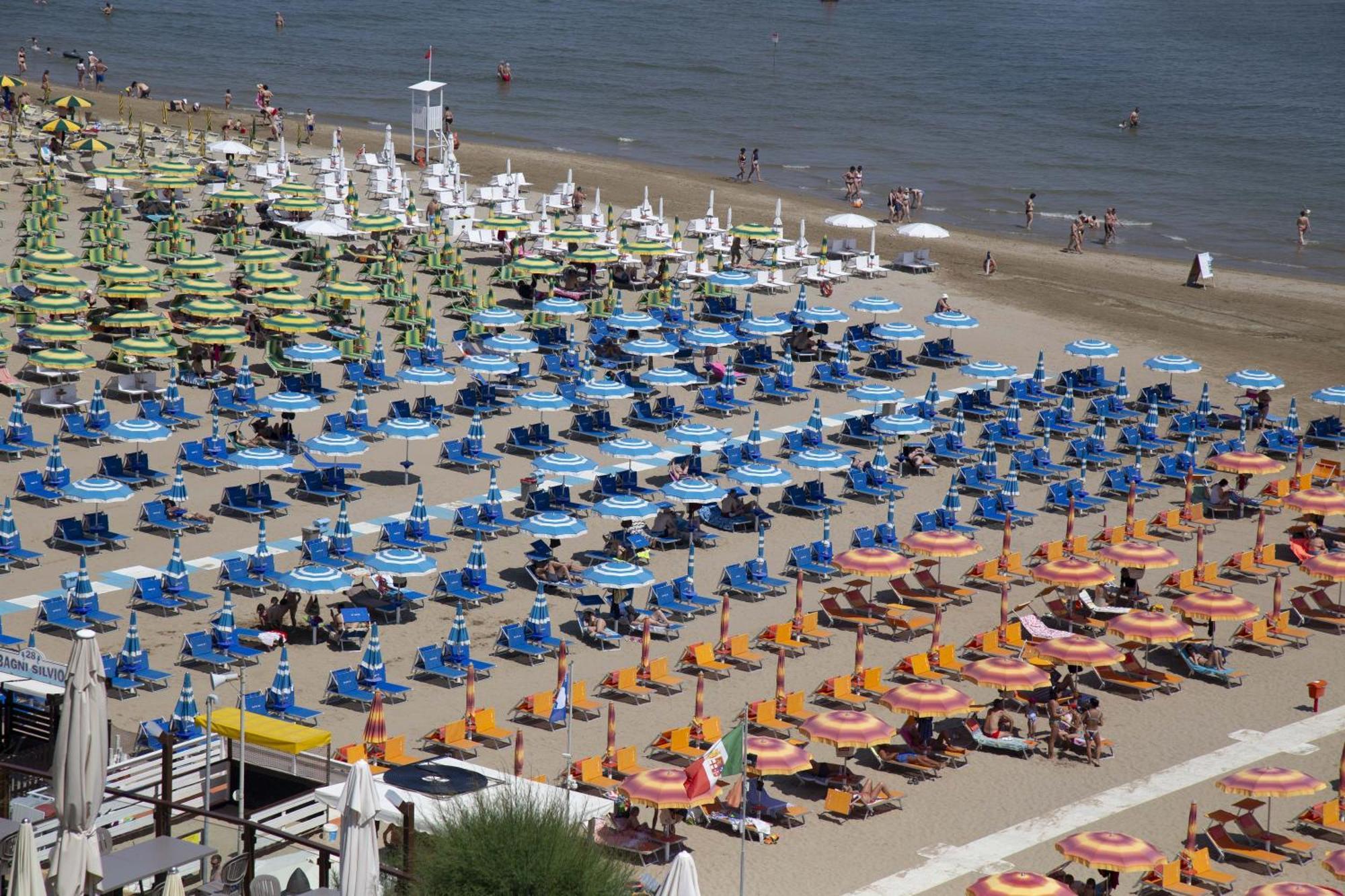 Hotel Gloria Gabicce Mare Eksteriør bilde